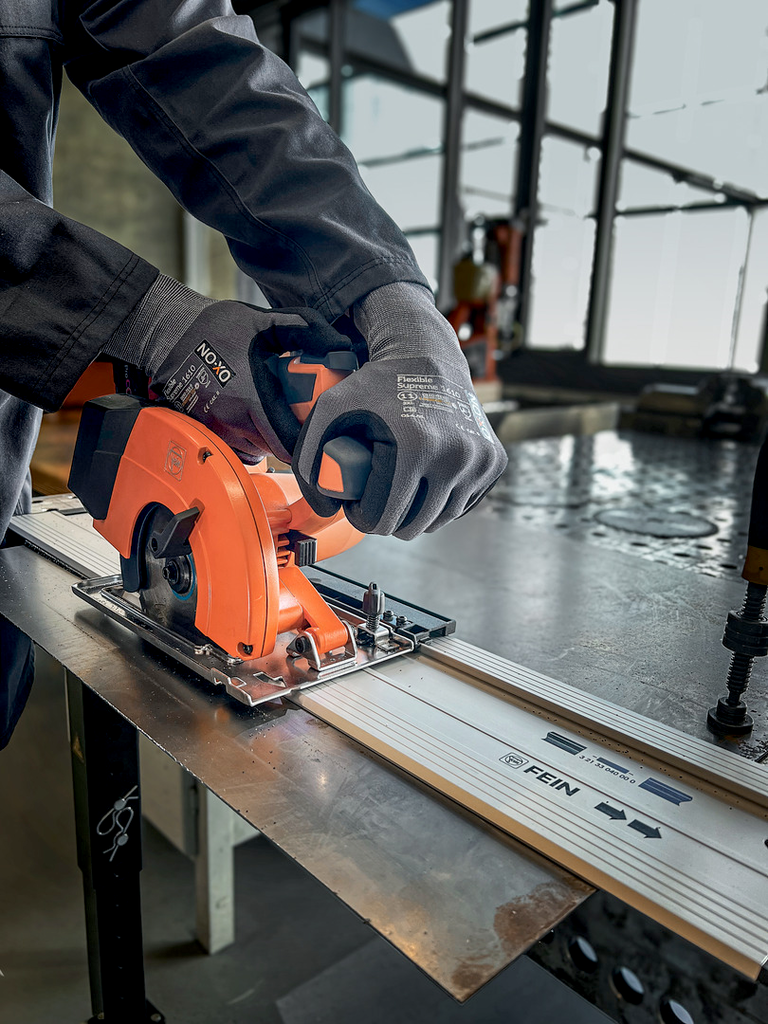 Stichsäge, Baumaschinen, Stahlblech, orange, Schiene