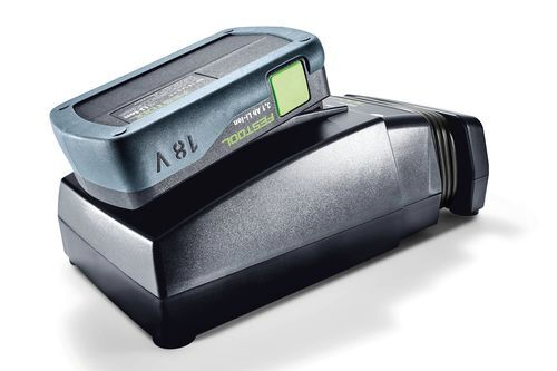 Akku-Ladegerät, Ladegerät, Batterie-Lader, 9V/18V, Tragbar