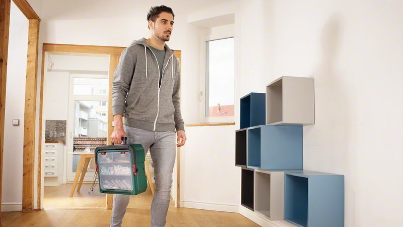 Hoodie, Grau, Jeans, Werkzeugkoffer, Interieur