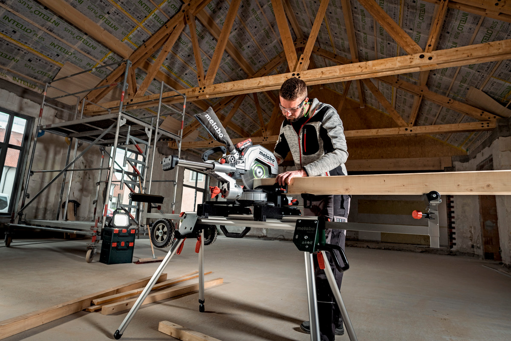 Kreissäge, Tischkreissäge, Holzbearbeitung, Werkbank, Baustelle