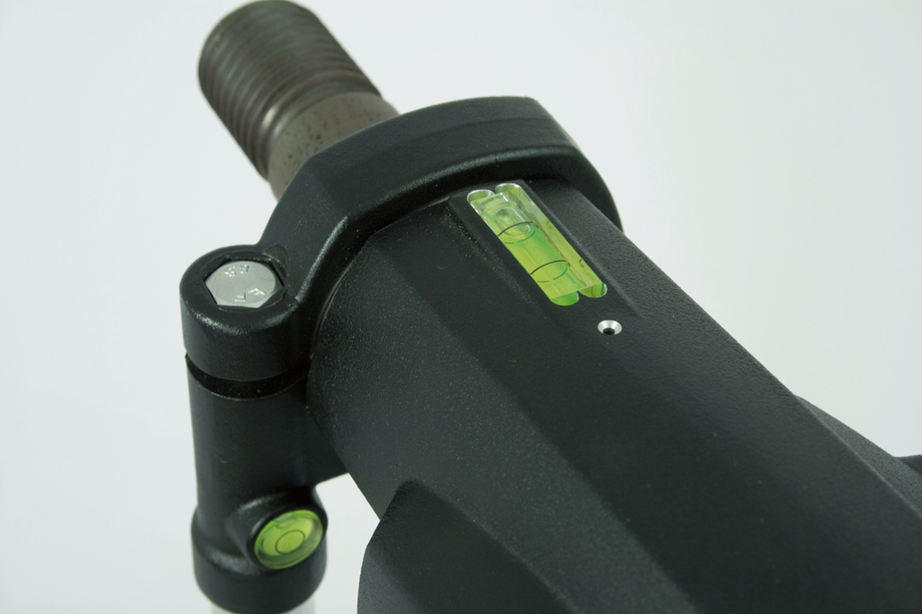 leveling, Blasenpegel, Metallbolzen, schwarzes Kunststoff, Einstellknopf