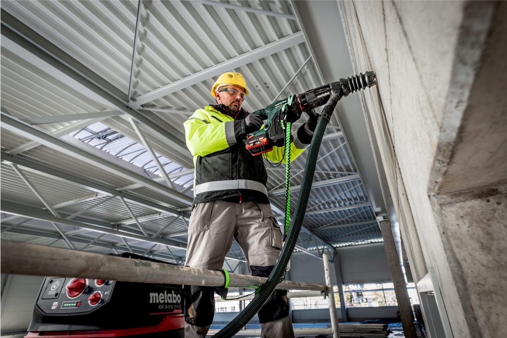 Arbeitsplatz, Bauarbeiter, Schutzhelm, Kraftwerkzeug, Metabo