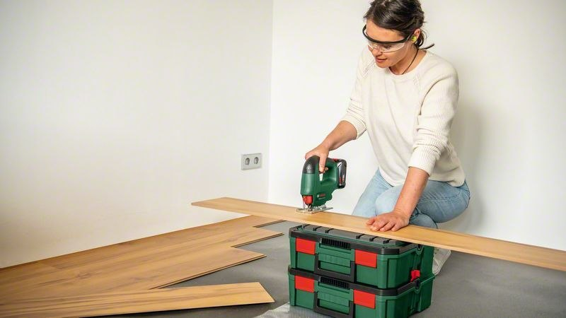 Kartenwerkzeug, Laminatboden, Schraubstich, Elektrischer Stichsäge, Holzarbeiten