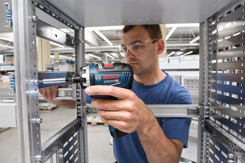 Bohrmaschine, Akkuschrauber, Bosch, Montage, Metallschiene