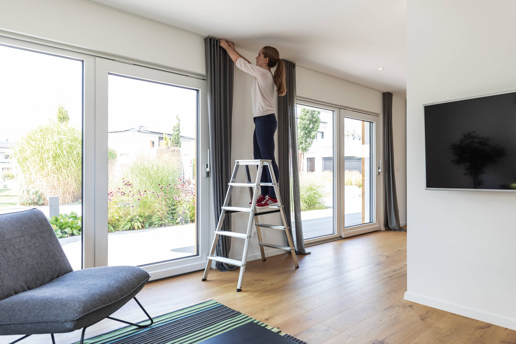 Drinnen, Innenarchitektur, Person, Stuhl, Mobiliar