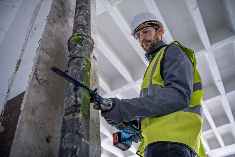 Arbeiter, Hammer, Hose, Sicherheitsweste, Schutzhelm