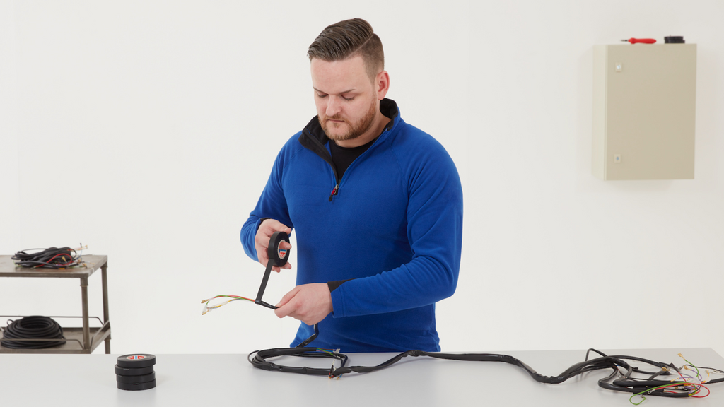 Erwachsener, Männlich, Mann, Person, Verkabelung