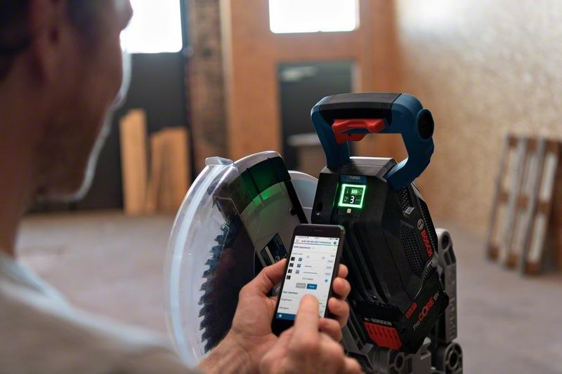Heimwerker, Kreissäge, Akku-Säge, Staubschutz, Smartphone-Steuerung