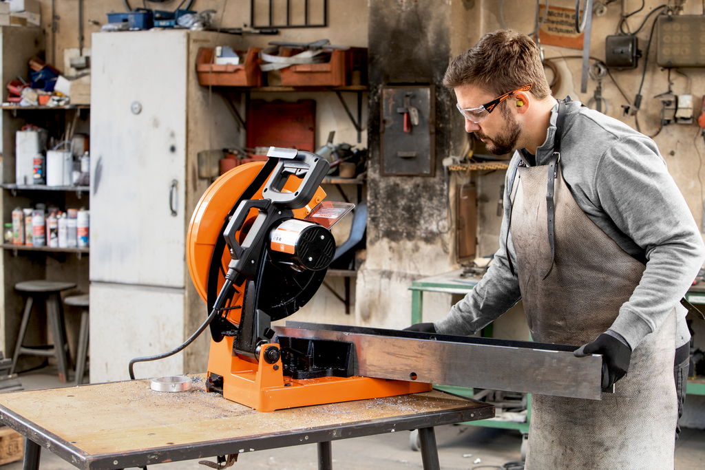 Kreissäge, Stahl, Schneidwerkzeug, Schutzausrüstung, Werkstatt