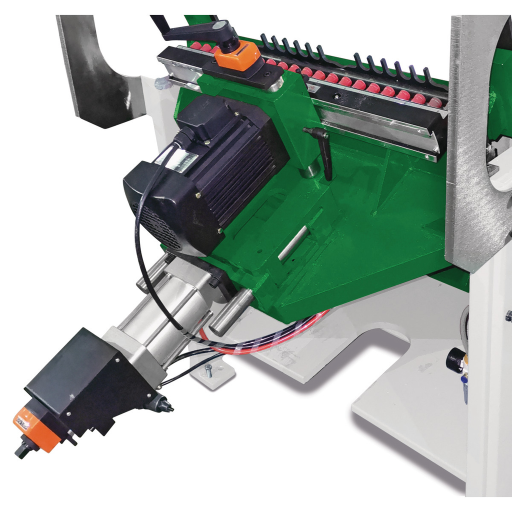 Maschine, Fräs-/Schneidwerk, Antrieb motor, Grüne Metallkonstruktion, Spannvorrichtung