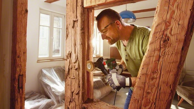 Holzarbeiten, Werkzeug, Schutzbrille, Wackeln/Schrauben, Bohrmaschine