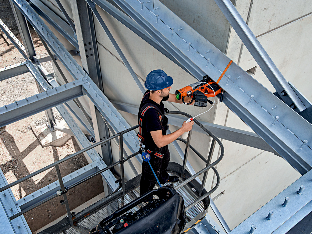 Arbeiter, Sicherheitsausrüstung, Halterung, Stahlkonstruktion, Messgerät