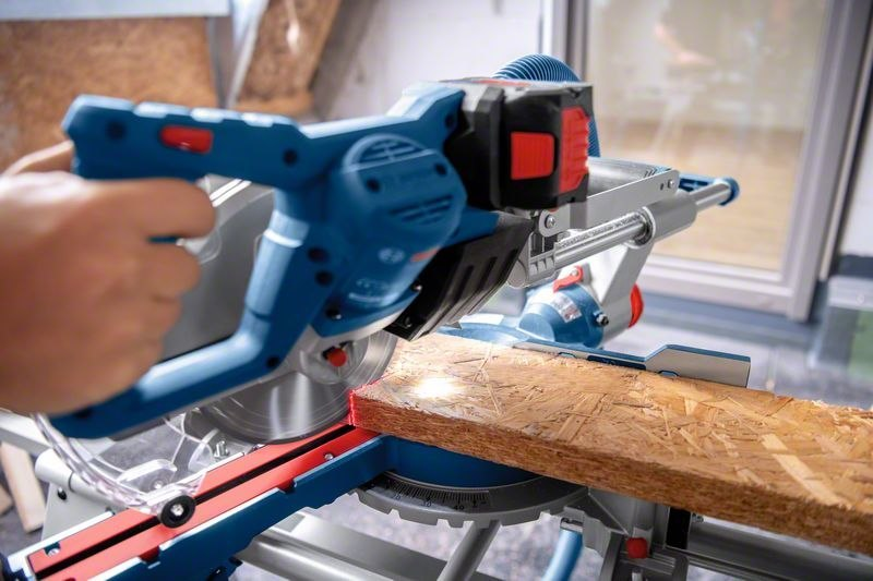 Kreissäge, Schnittwerkzeug, Kreuzschlitz, Holzplatte, OSB-Platte